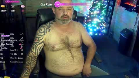 Snapshot of robun1801 chatting on December 5, 2:09 am Tequila and Whiskey online show from December 5, 2:09 am