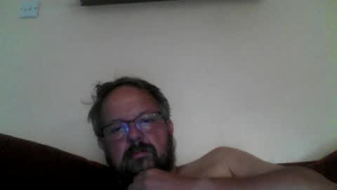 Snapshot of robxx32 chatting on July 8, 5:45 am robxx32 online show from July 8, 5:45 am