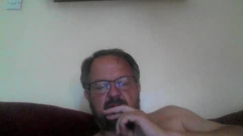 Snapshot of robxx32 chatting on July 13, 9:01 am robxx32 online show from July 13, 9:01 am