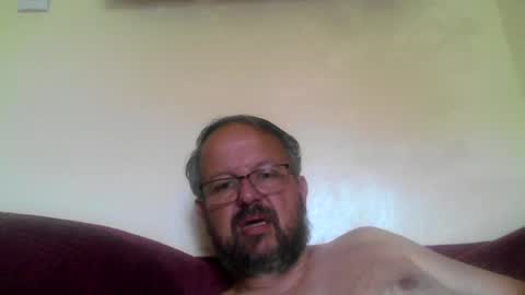 Snapshot of robxx32 chatting on July 15, 10:31 am robxx32 online show from July 15, 10:31 am