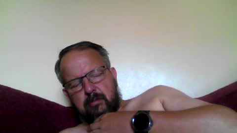 Snapshot of robxx32 chatting on August 2, 12:14 pm robxx32 online show from August 2, 12:14 pm