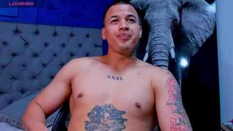 rocco_santos online show from September 11, 5:07 am