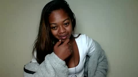 Snapshot of rochellinah chatting on June 28, 8:59 pm rochellinah online show from June 28, 8:59 pm