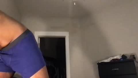 Snapshot of rockboy3000 chatting on February 10, 3:35 am rockboy3000 online show from February 10, 3:35 am