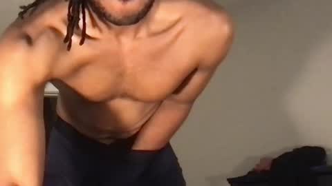 Snapshot of rockboy3000 chatting on March 4, 5:00 am rockboy3000 online show from March 4, 5:00 am