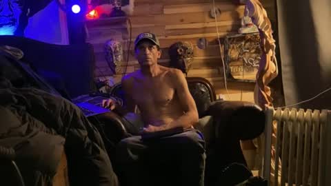 Snapshot of rockemx chatting on December 10, 5:07 am rockemx online show from December 10, 5:07 am