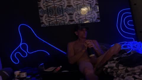 Snapshot of rockemx chatting on January 6, 9:08 am rockemx online show from January 6, 9:08 am