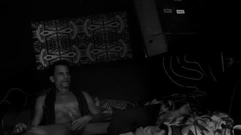 Snapshot of rockemx chatting on January 6, 8:28 pm rockemx online show from January 6, 8:28 pm