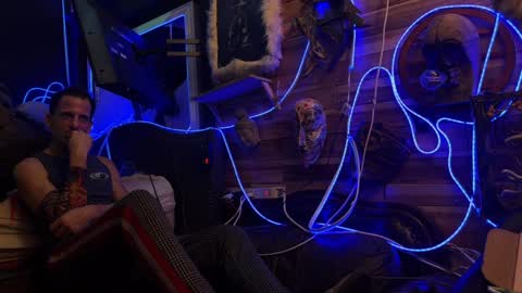 Snapshot of rockemx chatting on January 15, 10:06 am rockemx online show from January 15, 10:06 am