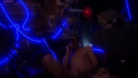 Snapshot of rockemx chatting on February 25, 12:03 pm rockemx online show from February 25, 12:03 pm