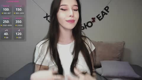 rocketsgirl online show from December 27, 4:47 am