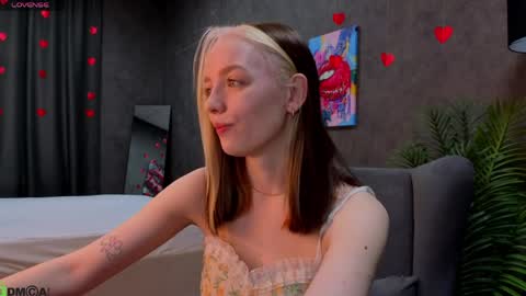 Rockett online show from April 9, 12:54 am