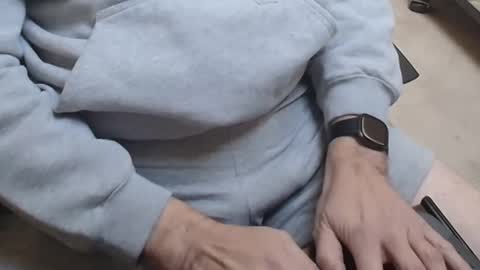 Snapshot of rockhardff chatting on December 13, 1:55 pm rockhardff online show from December 13, 1:55 pm