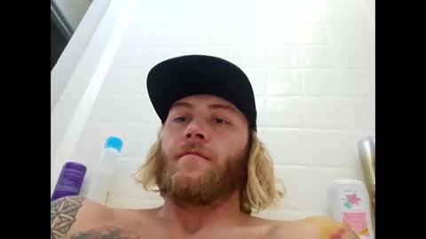 Snapshot of rockhardsurfers chatting on January 3, 3:12 pm rockhardsurfers online show from January 3, 3:12 pm