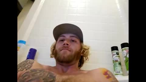 Snapshot of rockhardsurfers chatting on February 14, 11:53 am rockhardsurfers online show from February 14, 11:53 am