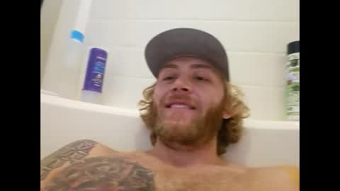 Snapshot of rockhardsurfers chatting on February 19, 12:44 pm rockhardsurfers online show from February 19, 12:44 pm