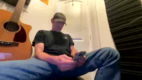 Snapshot of rockstarmaverick2025 chatting on December 21, 6:04 pm rockstarmaverick2025 online show from December 21, 6:04 pm