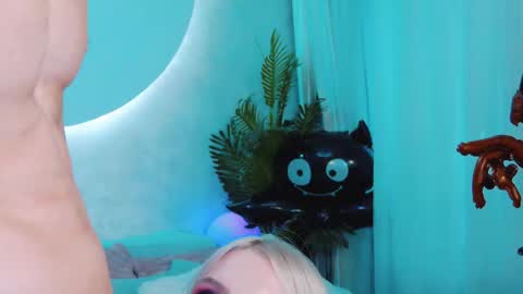 Lina and Den online show from October 25, 10:34 am