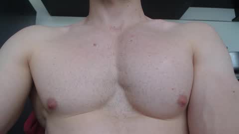 rocky muscle online show from December 14, 8:02 pm