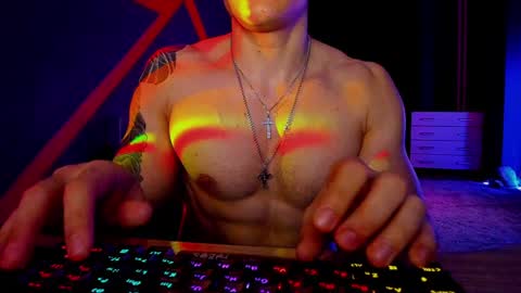 Snapshot of rodarri chatting on December 2, 8:22 pm MY NAME CAN SEE ALL MY CUM VIDEO BUY FAN SUB. online show from December 2, 8:22 pm