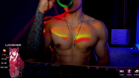 Snapshot of rodarri chatting on December 20, 11:54 am MY NAME CAN SEE ALL MY CUM VIDEO BUY FAN SUB. online show from December 20, 11:54 am