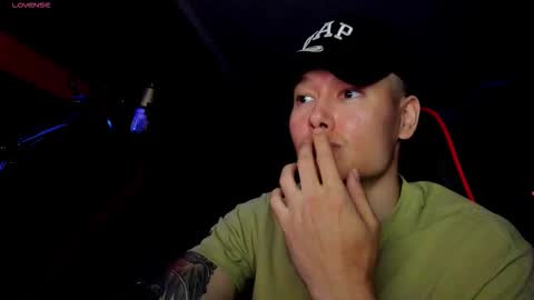 Snapshot of rodarri chatting on September 10, 9:37 pm MY NAME CAN SEE ALL MY CUM VIDEO BUY FAN SUB. online show from September 10, 9:37 pm