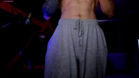 Snapshot of rodarri chatting on September 27, 4:17 am MY NAME CAN SEE ALL MY CUM VIDEO BUY FAN SUB. online show from September 27, 4:17 am