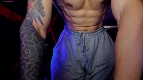 Snapshot of rodarri chatting on October 6, 11:07 am MY NAME CAN SEE ALL MY CUM VIDEO BUY FAN SUB. online show from October 6, 11:07 am