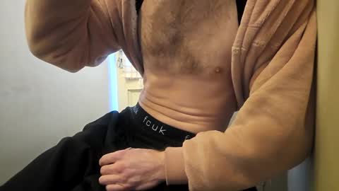 Snapshot of roddeep69 chatting on January 9, 11:03 am roddeep69 online show from January 9, 11:03 am