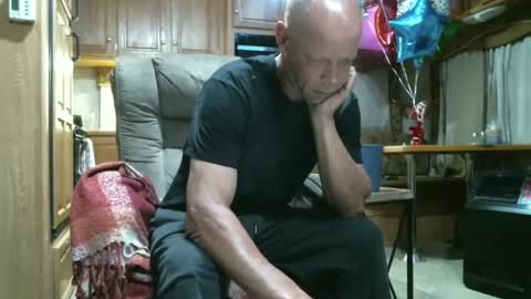 Rodkirk41... online show from February 12, 12:33 pm