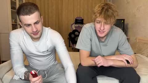 Rodrigo online show from October 4, 2:37 pm