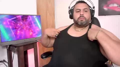 rodrixxx54 online show from January 14, 3:22 am