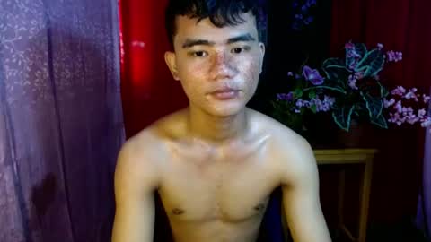 Snapshot of roianboyyy chatting on July 4, 11:55 pm roianboyyy online show from July 4, 11:55 pm