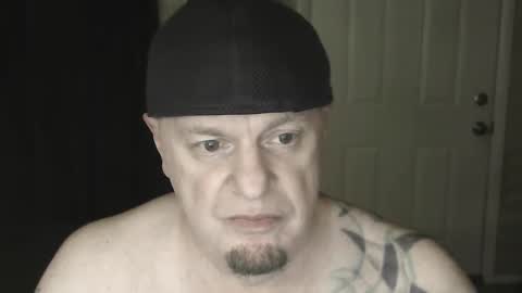 roinaz online show from December 6, 8:37 am