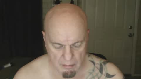 roinaz online show from March 8, 3:17 am