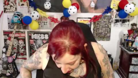 Snapshot of rollyderolandia666 chatting on July 7, 5:17 pm Rolly online show from July 7, 5:17 pm