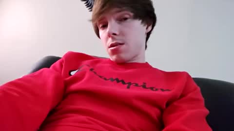 Rolper27         online show from February 18, 10:36 pm