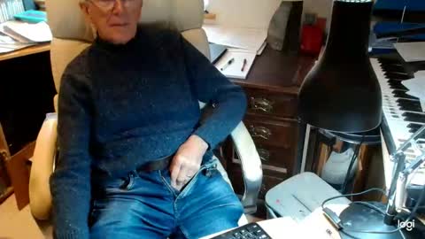 rolydawe online show from October 22, 1:00 pm