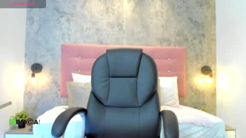 bellanova online show from April 25, 8:28 pm