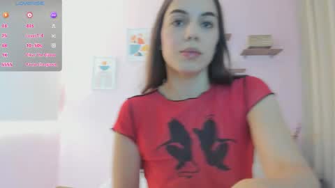 Snapshot of roma_lovee chatting on June 8, 11:21 am Roma online show from June 8, 11:21 am