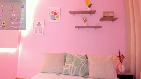 Snapshot of roma_lovee chatting on June 25, 11:26 am Roma online show from June 25, 11:26 am