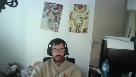 romainb72 online show from May 14, 5:36 am