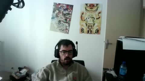 romainb72 online show from May 17, 7:28 am