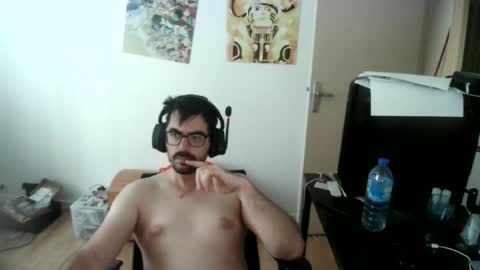 romainb72 online show from June 16, 6:27 am