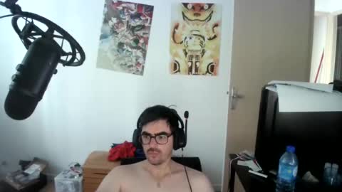 romainb72 online show from June 22, 10:34 am