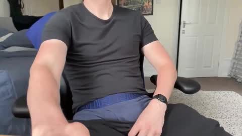 romanbrit online show from June 6, 8:08 am