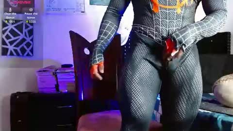 Snapshot of romanpearce_ chatting on June 16, 6:10 pm Roman online show from June 16, 6:10 pm