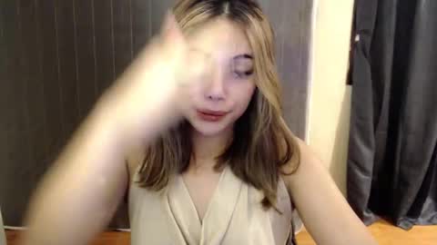 Snapshot of romantic_kath chatting on December 2, 5:41 pm KATH online show from December 2, 5:41 pm