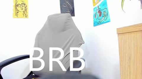 Snapshot of romantic_stargirl chatting on March 7, 12:45 pm Is A Belle online show from March 7, 12:45 pm