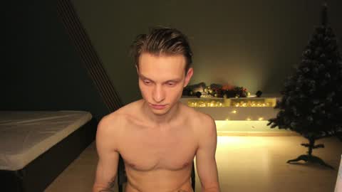 Romeo online show from December 23, 12:35 am